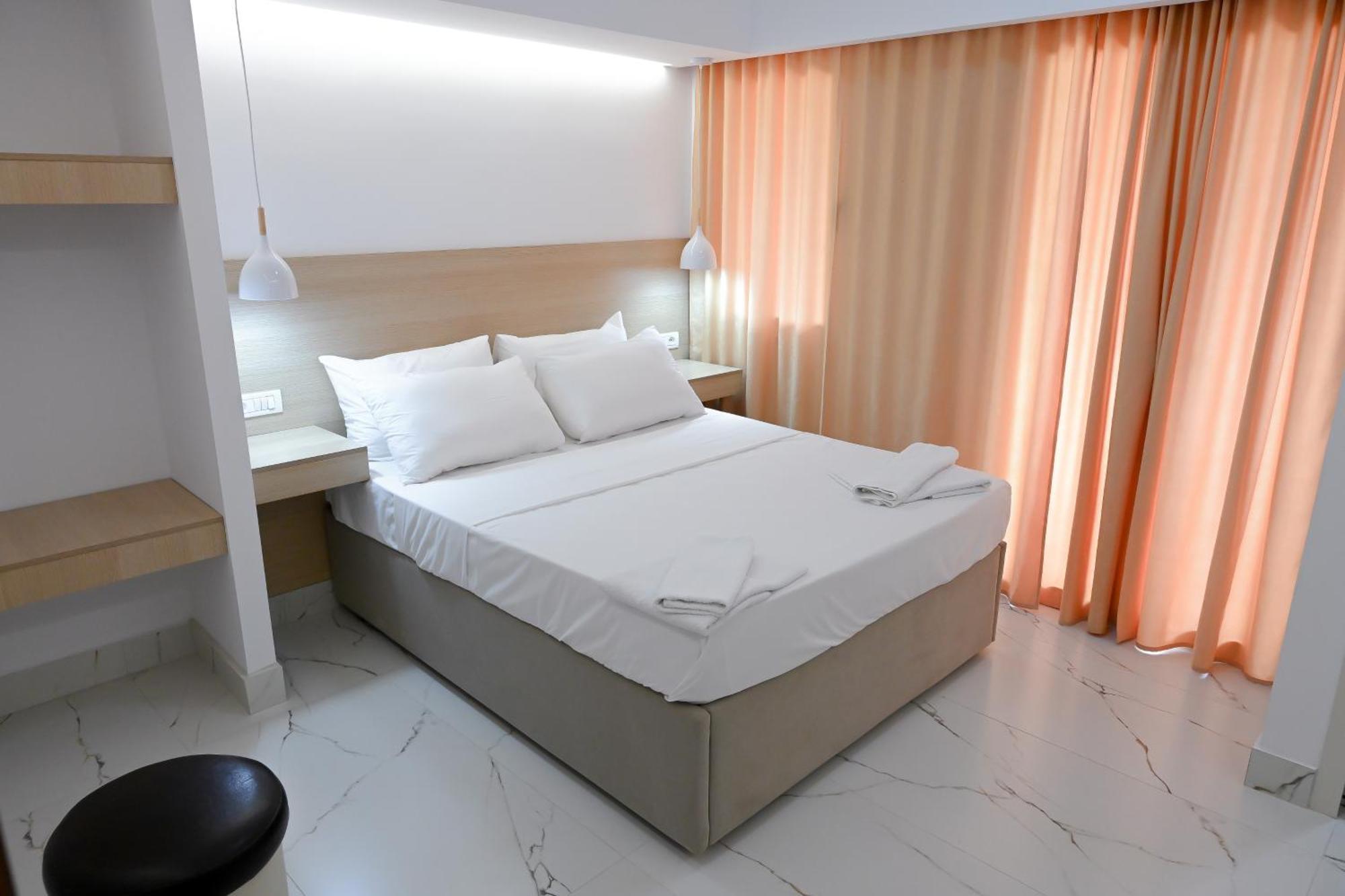 Hotel Kriti Max , Shengjin Шенджин Экстерьер фото